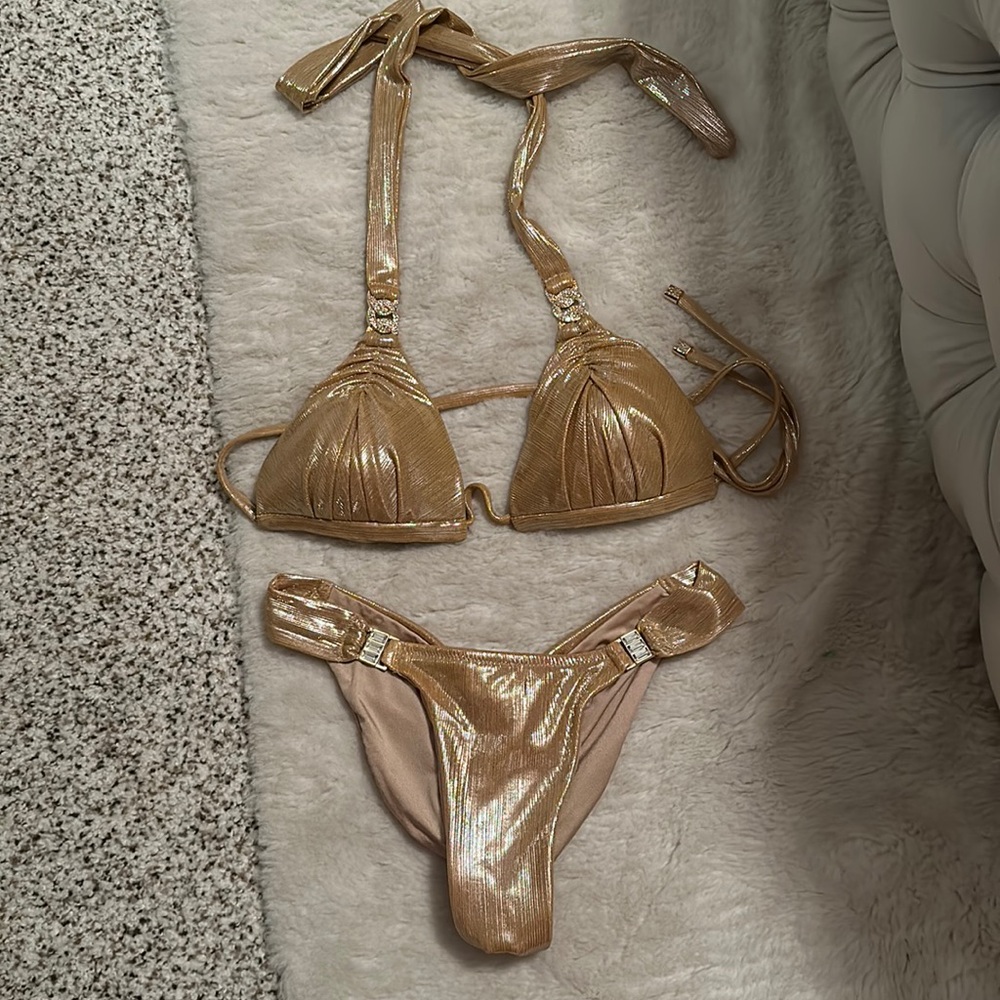 Never worn dolcessa gold shimmer bikini